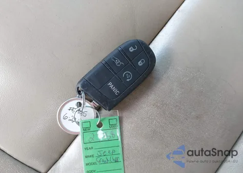 2017 Jeep Grand Cherokee Limited 4X2 z USA, uszkodzony, nr VIN 1C4RJEBG9HC718992